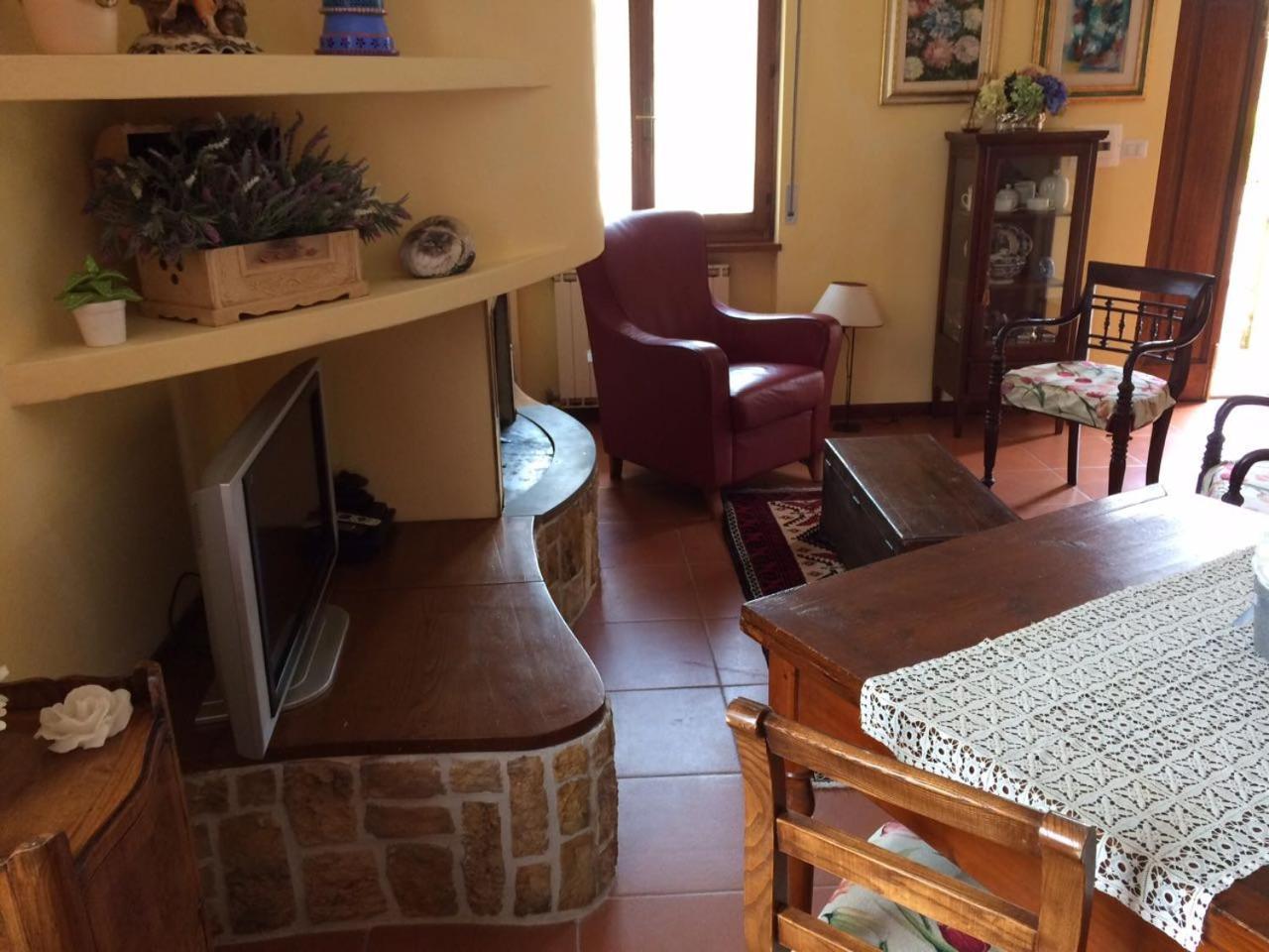 דירות ארצו Casa Le Rose מראה חיצוני תמונה