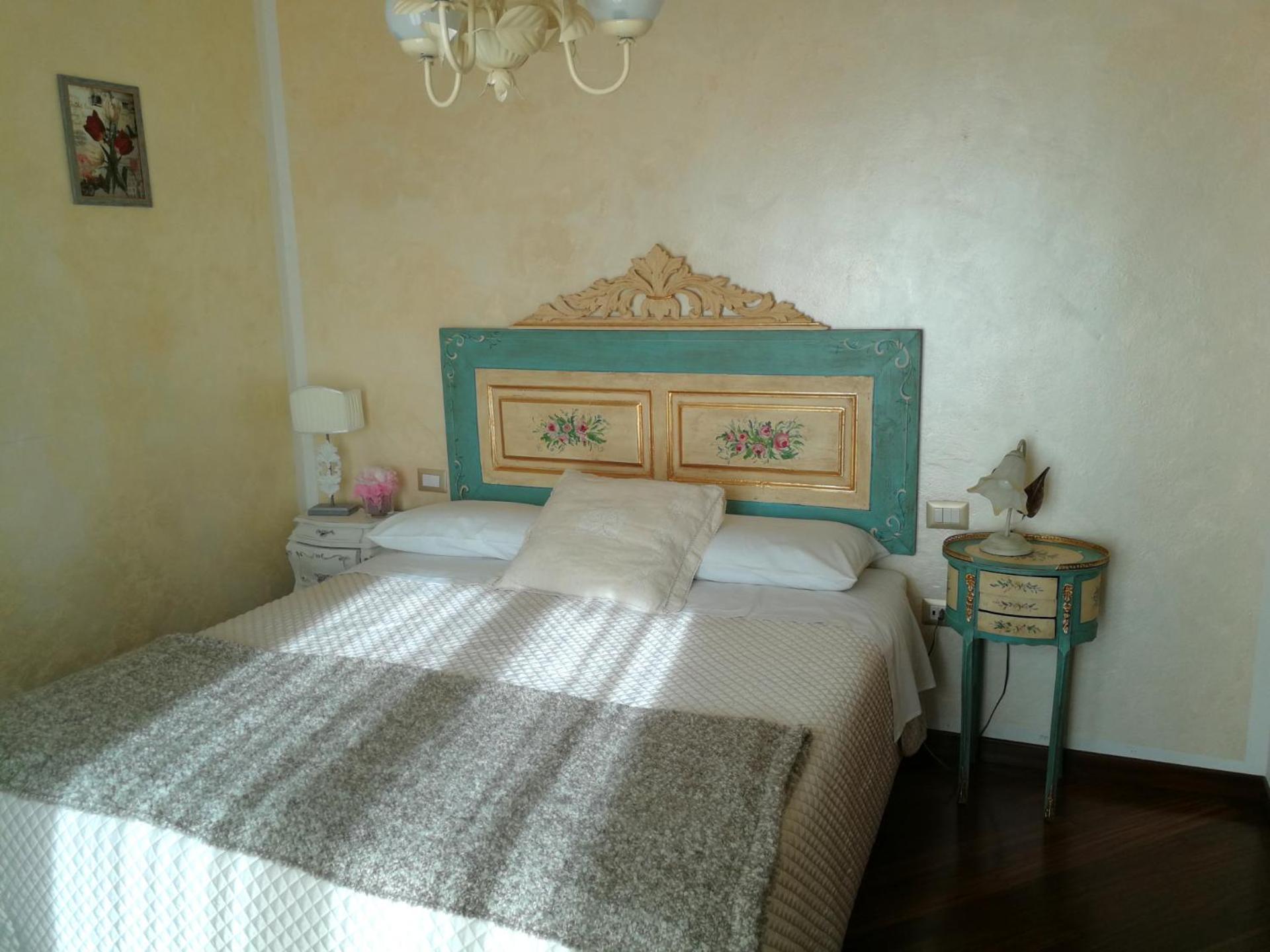 דירות ארצו Casa Le Rose מראה חיצוני תמונה